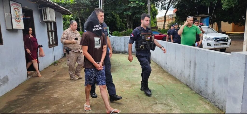 CIUDAD DEL ESTE | Se entregó adolescente que as€s1no a b4l4zos a su tío