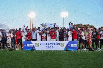 Momento del encuentro en el estadio Ka’arendy